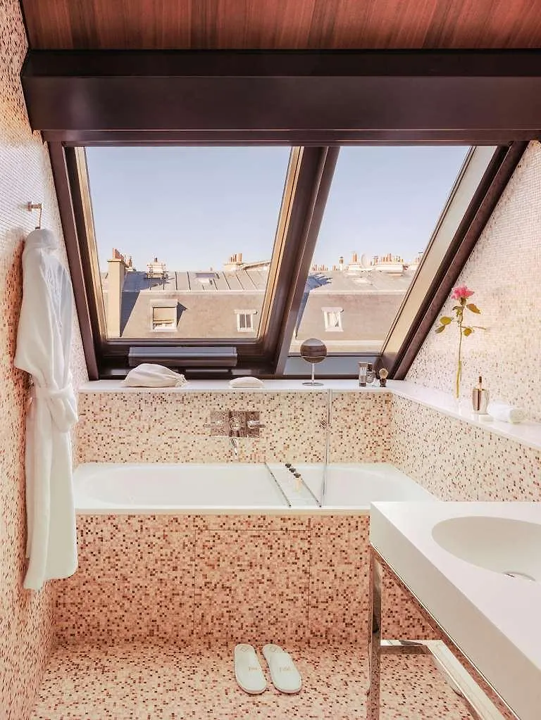 Hotel Madame Reve Paris